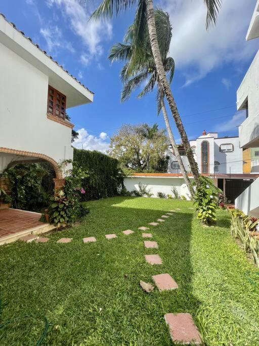 Beautiful Jungle House On A Strategic Location Cancun Exterior photo