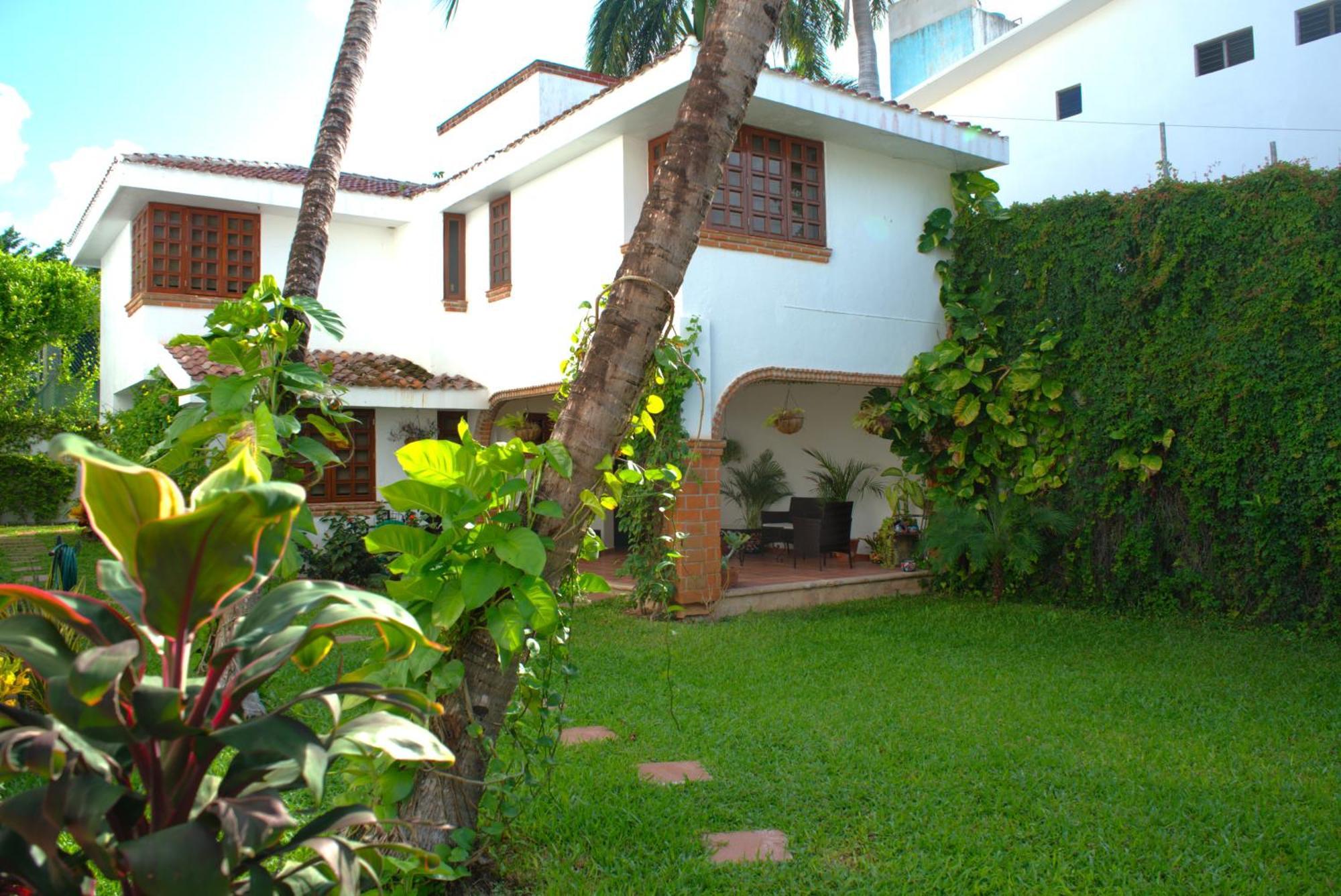 Beautiful Jungle House On A Strategic Location Cancun Exterior photo